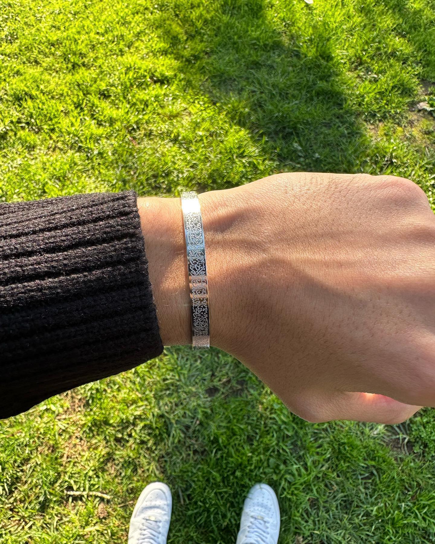 براسلي آية الكرسي باللون الاسود الفخم